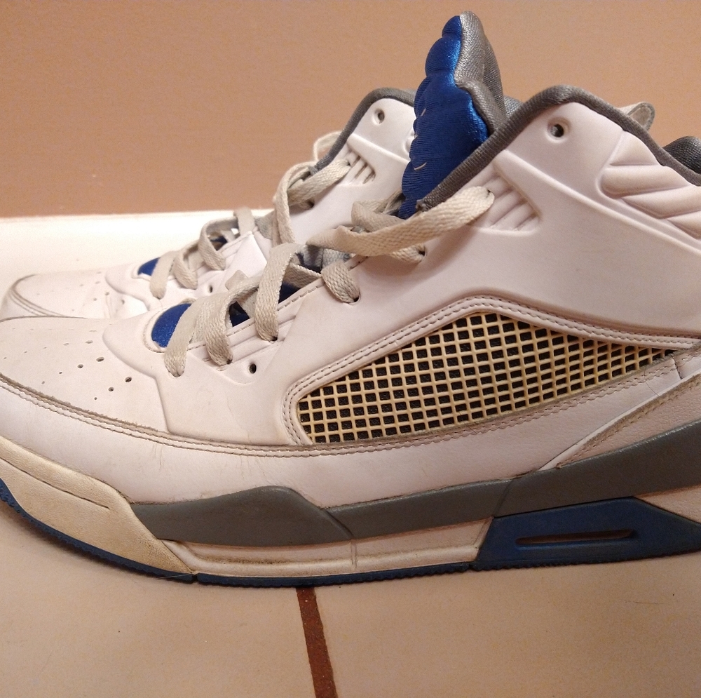 Nike Jordan Flight 9.5 High Top Sneakers - White - 2014 (US Mns Sz. 12)